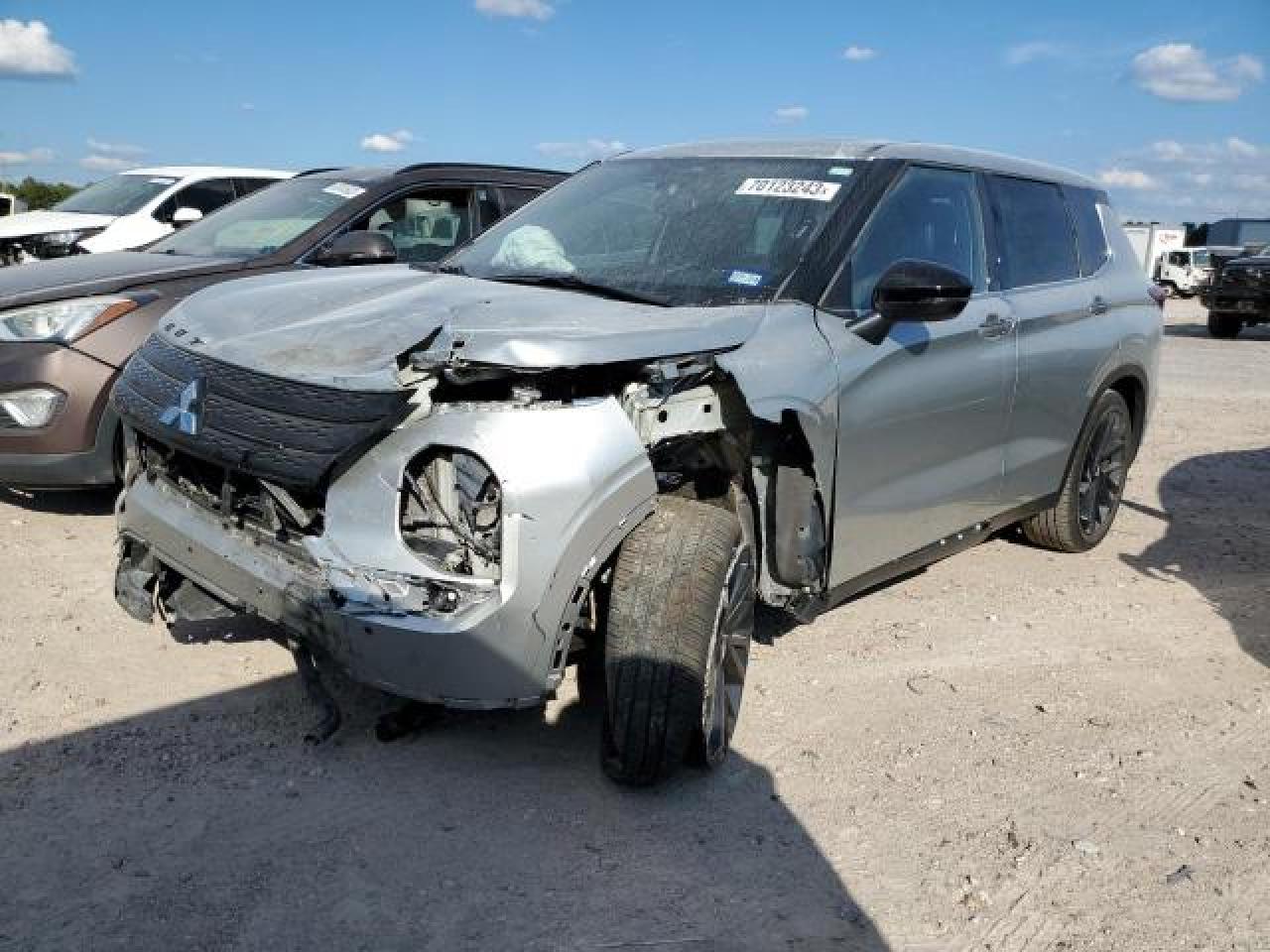 Photo 0 VIN: JA4J3UA80NZ078752 - MITSUBISHI OUTLANDER 