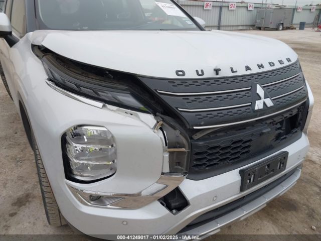 Photo 5 VIN: JA4J3UA80PZ012057 - MITSUBISHI OUTLANDER 