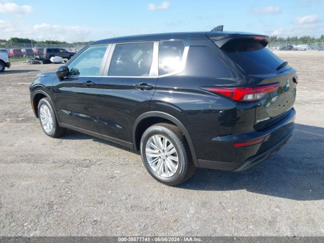 Photo 2 VIN: JA4J3UA80RZ064131 - MITSUBISHI OUTLANDER 