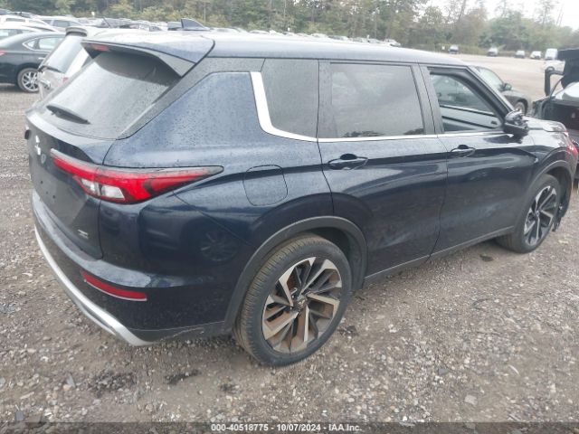 Photo 3 VIN: JA4J3UA81NZ004613 - MITSUBISHI OUTLANDER 