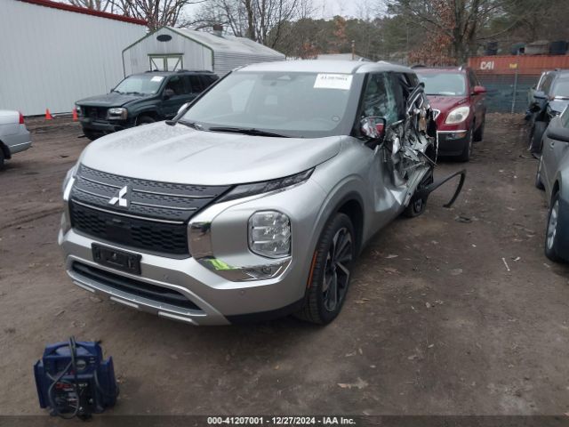 Photo 1 VIN: JA4J3UA81NZ025347 - MITSUBISHI OUTLANDER 