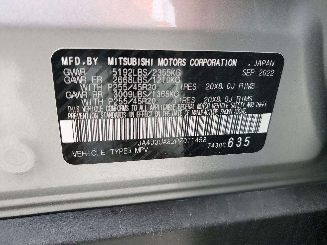 Photo 11 VIN: JA4J3UA82PZ011458 - MITSUBISHI OUTLANDER 