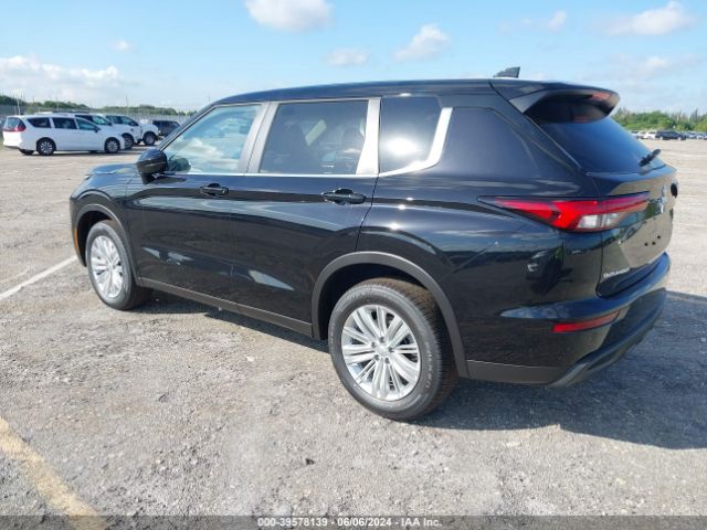 Photo 2 VIN: JA4J3UA82RZ062767 - MITSUBISHI OUTLANDER 