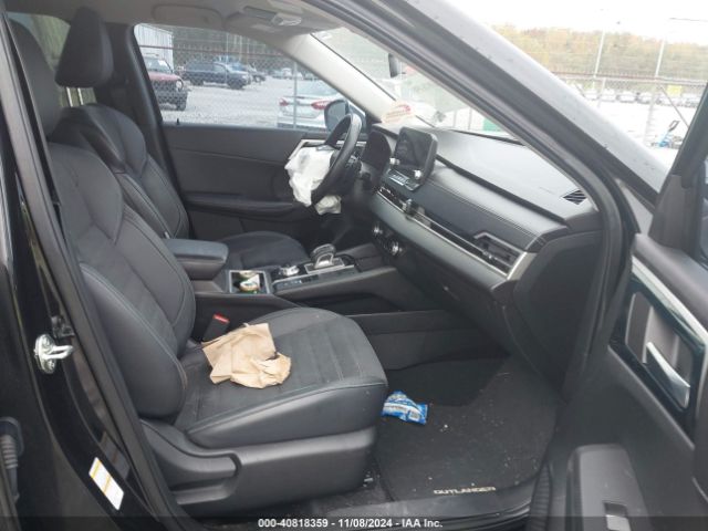 Photo 4 VIN: JA4J3UA83NZ039802 - MITSUBISHI OUTLANDER 