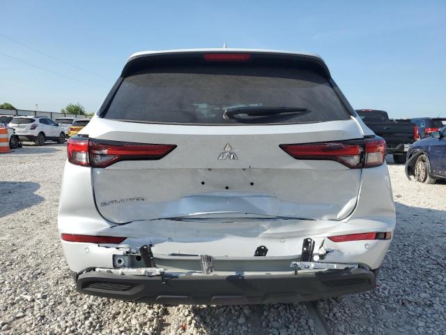 Photo 5 VIN: JA4J3UA83RZ020558 - MITSUBISHI OUTLANDER 