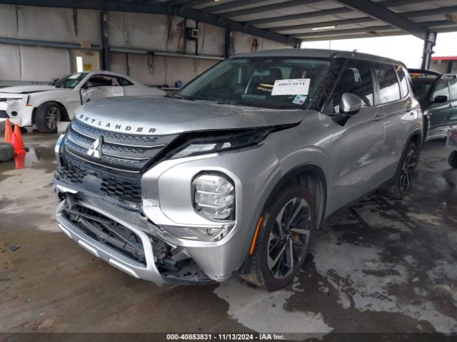 Photo 1 VIN: JA4J3UA85NZ010947 - MITSUBISHI OUTLANDER 