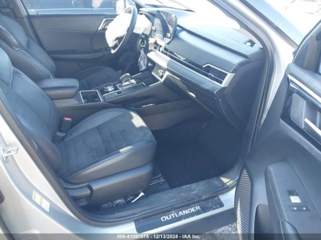 Photo 4 VIN: JA4J3UA85NZ045200 - MITSUBISHI OUTLANDER 