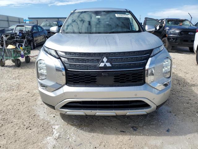 Photo 4 VIN: JA4J3UA86NZ010665 - MITSUBISHI OUTLANDER 