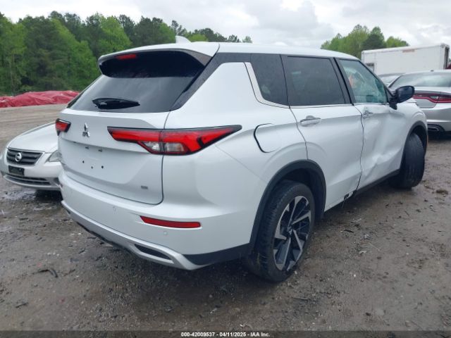 Photo 3 VIN: JA4J3UA86NZ013601 - MITSUBISHI OUTLANDER 