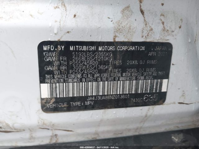 Photo 8 VIN: JA4J3UA86NZ013601 - MITSUBISHI OUTLANDER 