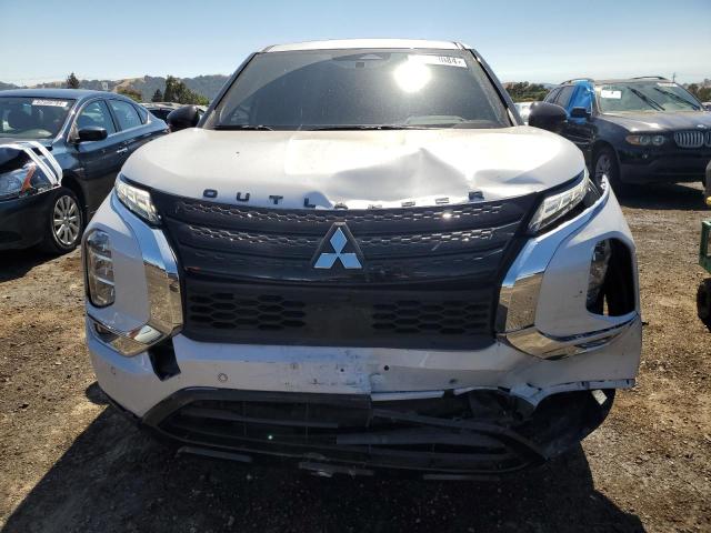 Photo 4 VIN: JA4J3UA87NZ092289 - MITSUBISHI OUTLANDER 