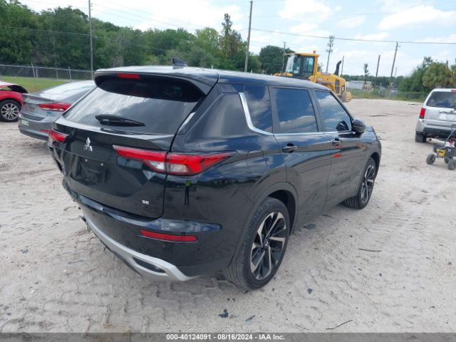 Photo 3 VIN: JA4J3UA87PZ008801 - MITSUBISHI OUTLANDER 