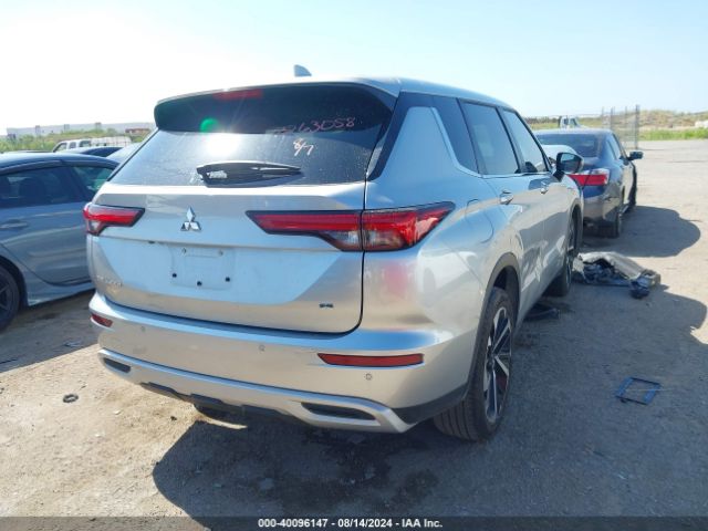 Photo 3 VIN: JA4J3UA88PZ055738 - MITSUBISHI OUTLANDER 