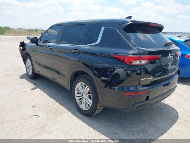 Photo 2 VIN: JA4J3UA88RZ032933 - MITSUBISHI OUTLANDER 