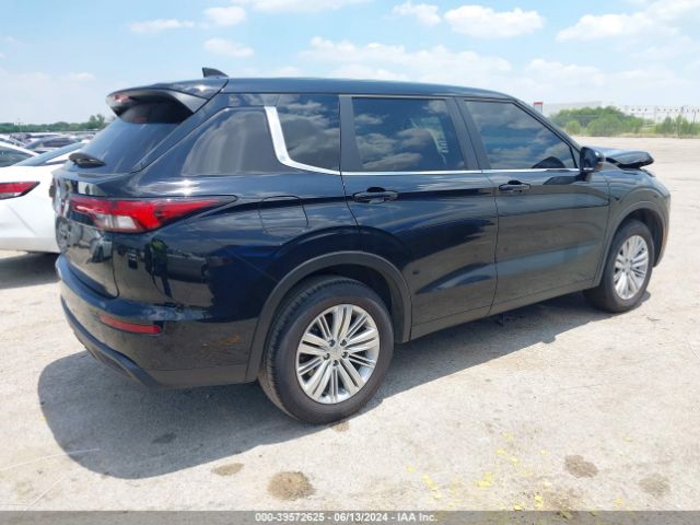 Photo 3 VIN: JA4J3UA88RZ032933 - MITSUBISHI OUTLANDER 