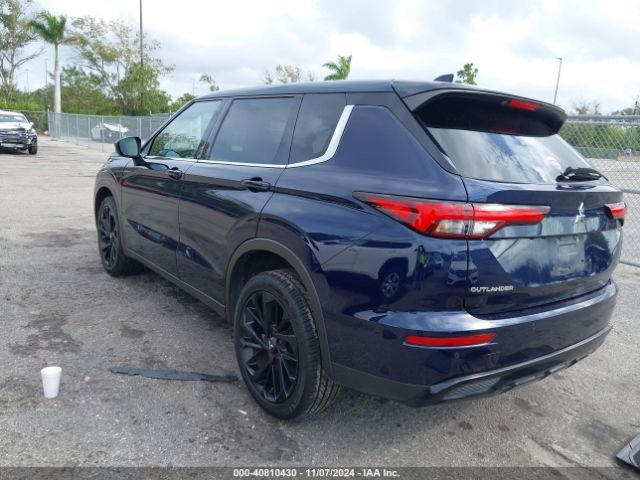 Photo 2 VIN: JA4J3UA89NZ069578 - MITSUBISHI OUTLANDER 