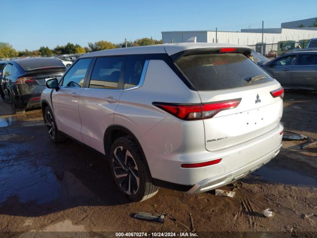 Photo 2 VIN: JA4J3VA80RZ011306 - MITSUBISHI OUTLANDER 