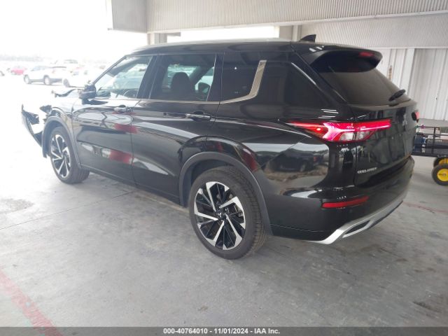 Photo 2 VIN: JA4J3VA81NZ075638 - MITSUBISHI OUTLANDER 