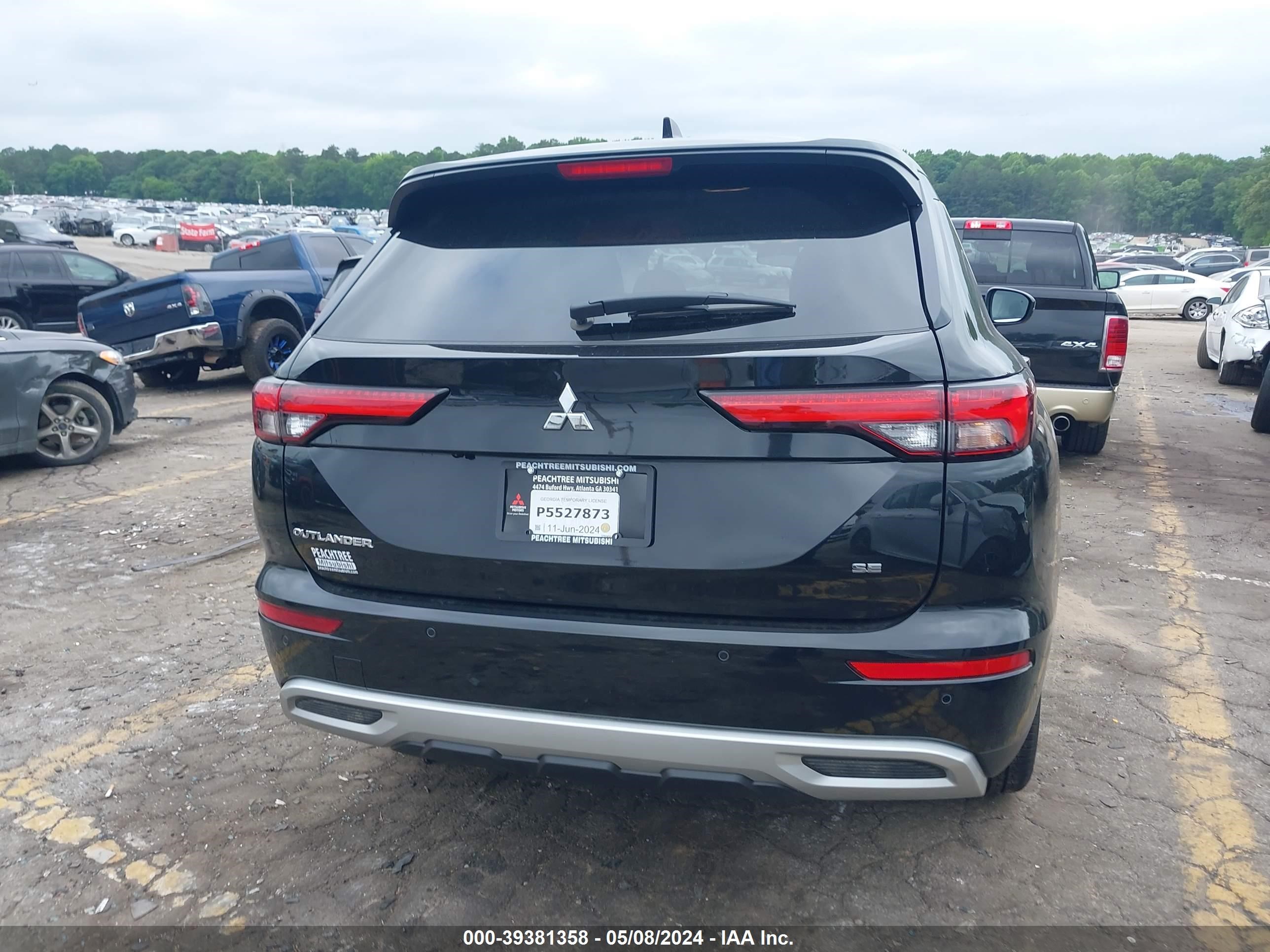 Photo 14 VIN: JA4J3VA81RZ022248 - MITSUBISHI OUTLANDER 