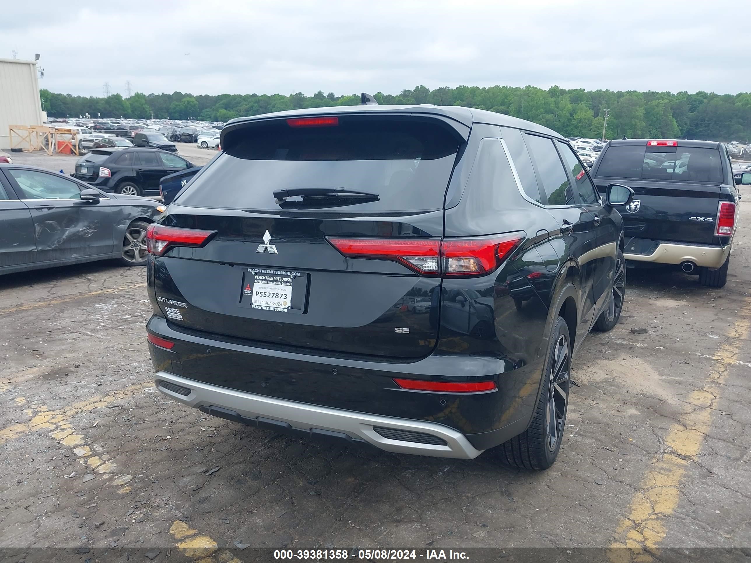 Photo 3 VIN: JA4J3VA81RZ022248 - MITSUBISHI OUTLANDER 