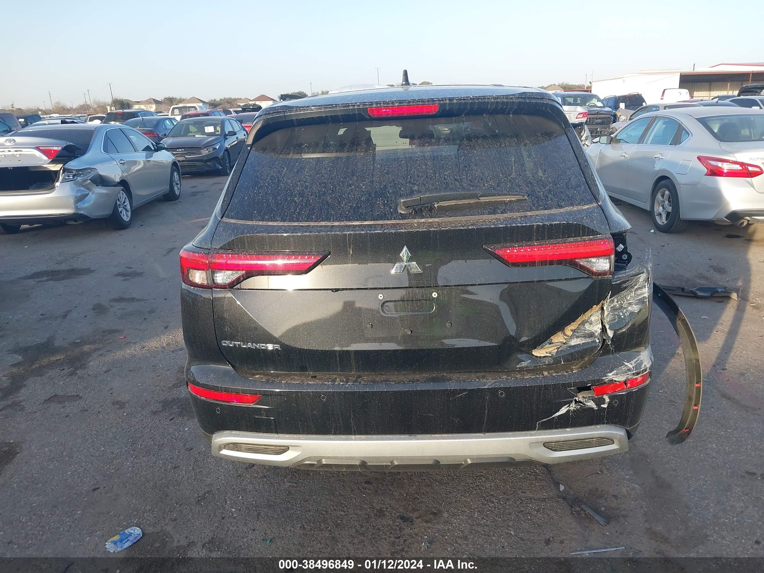 Photo 15 VIN: JA4J3VA82RZ009508 - MITSUBISHI OUTLANDER 