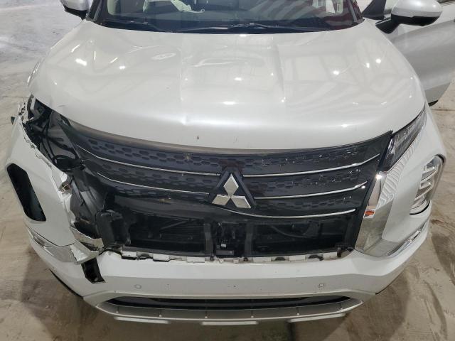 Photo 11 VIN: JA4J3VA82RZ041102 - MITSUBISHI OUTLANDER 