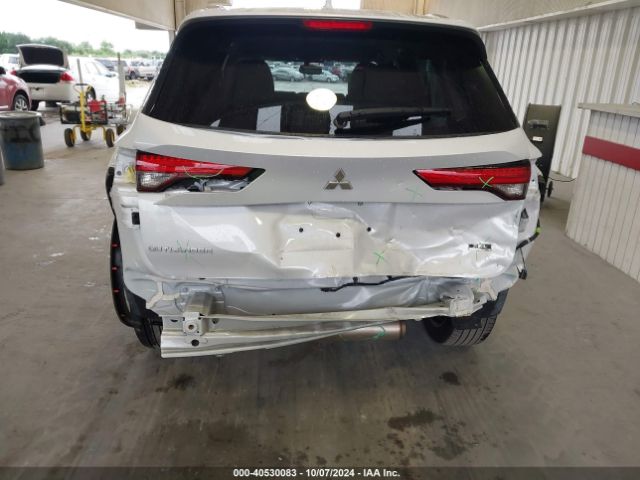 Photo 5 VIN: JA4J3VA84NZ092157 - MITSUBISHI OUTLANDER 