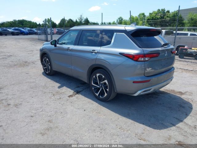 Photo 2 VIN: JA4J3VA86PZ061236 - MITSUBISHI OUTLANDER 