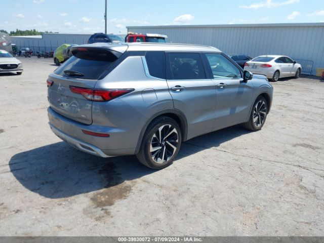 Photo 3 VIN: JA4J3VA86PZ061236 - MITSUBISHI OUTLANDER 