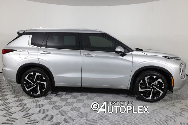 Photo 2 VIN: JA4J3VA89NZ071451 - MITSUBISHI OUTLANDER 