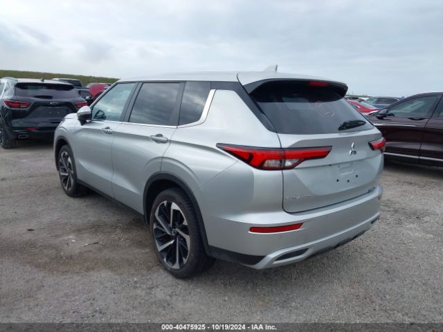 Photo 2 VIN: JA4J3VA89RZ038018 - MITSUBISHI OUTLANDER 