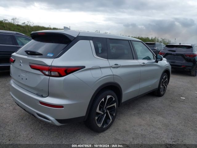 Photo 3 VIN: JA4J3VA89RZ038018 - MITSUBISHI OUTLANDER 