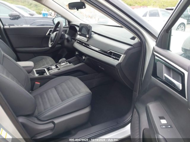 Photo 4 VIN: JA4J3VA89RZ038018 - MITSUBISHI OUTLANDER 