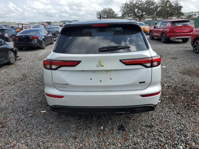 Photo 5 VIN: JA4J3WA81RZ057992 - MITSUBISHI OUTLANDER 