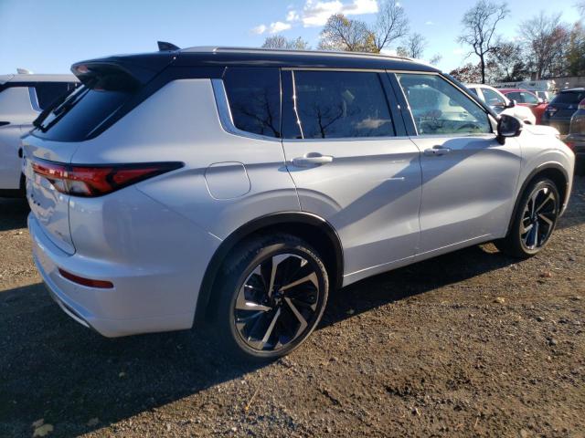 Photo 2 VIN: JA4J3WA81RZ072556 - MITSUBISHI OUTLANDER 