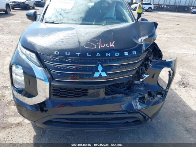 Photo 9 VIN: JA4J4TA81PZ008428 - MITSUBISHI OUTLANDER 