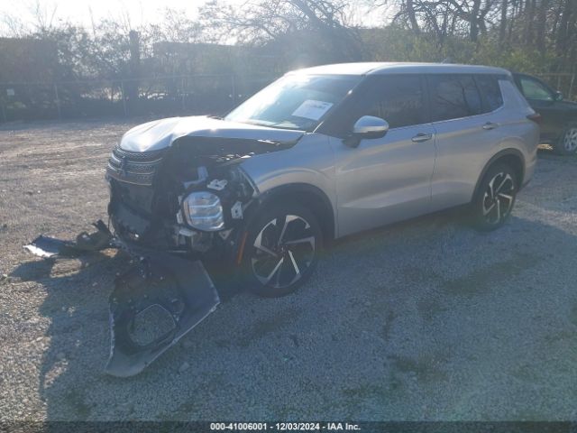 Photo 1 VIN: JA4J4TA82NZ028880 - MITSUBISHI OUTLANDER 