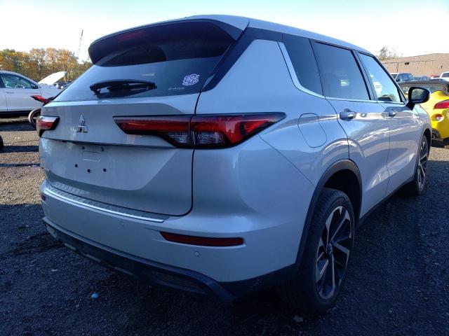 Photo 2 VIN: JA4J4TA83NZ040262 - MITSUBISHI OUTLANDER 