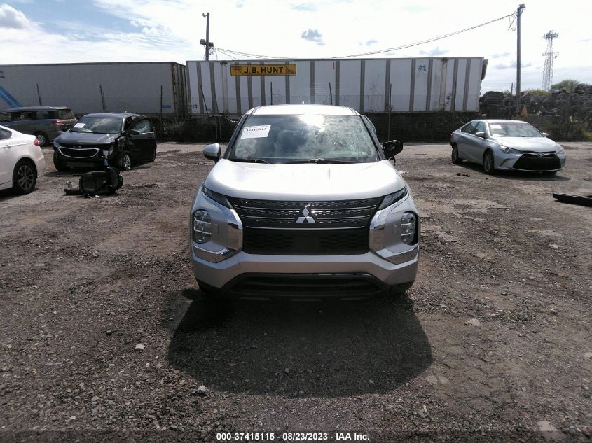 Photo 12 VIN: JA4J4TA84NZ004208 - MITSUBISHI OUTLANDER 