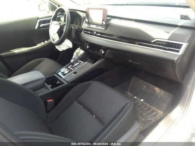 Photo 4 VIN: JA4J4TA84NZ023714 - MITSUBISHI OUTLANDER 