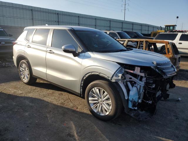 Photo 3 VIN: JA4J4TA84PZ033999 - MITSUBISHI OUTLANDER 