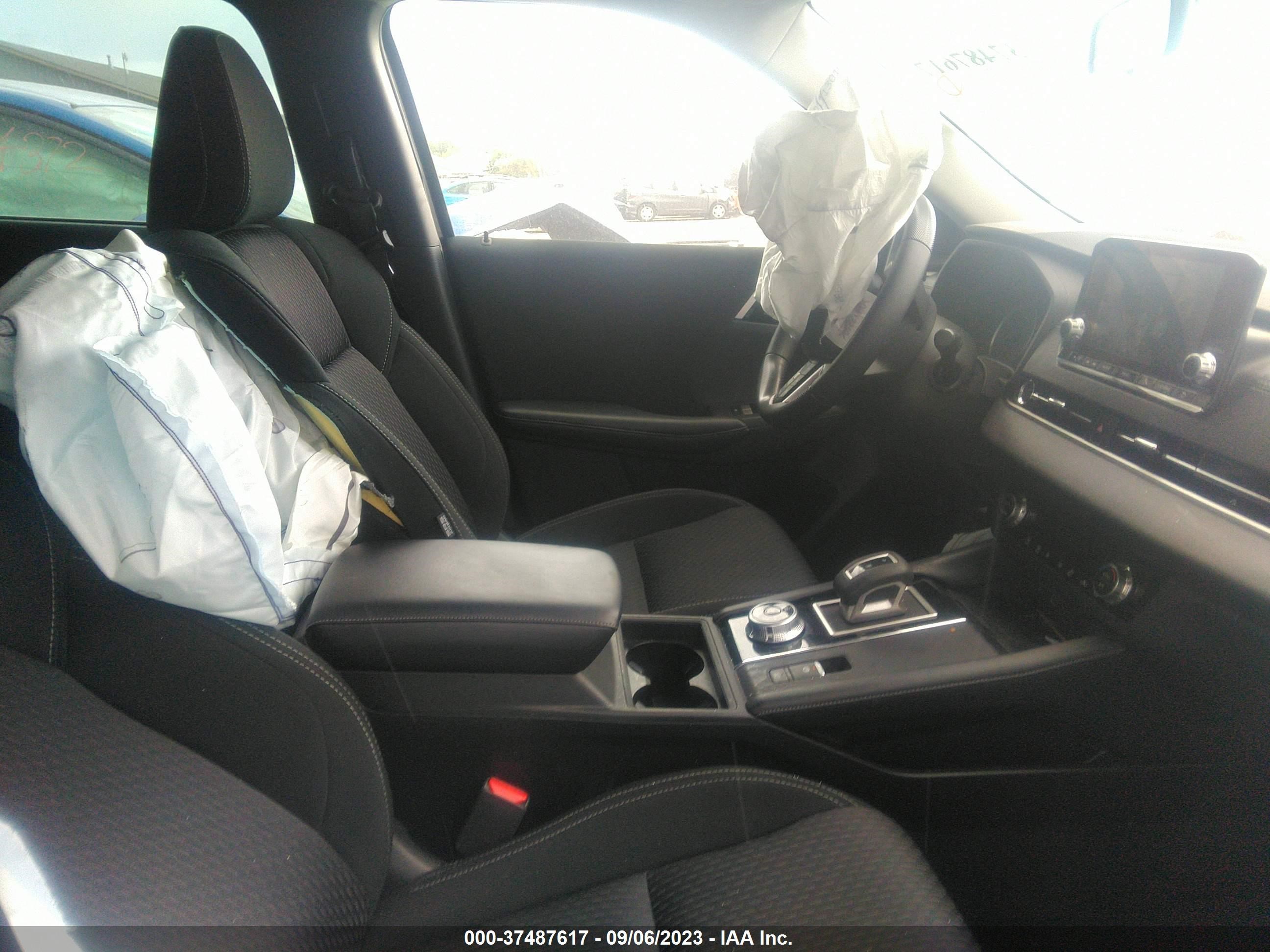 Photo 4 VIN: JA4J4TA86NZ072381 - MITSUBISHI OUTLANDER 