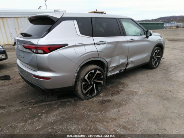 Photo 3 VIN: JA4J4TA88NZ033226 - MITSUBISHI OUTLANDER 