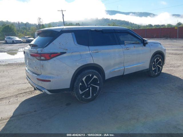 Photo 3 VIN: JA4J4UA80NZ053895 - MITSUBISHI OUTLANDER 