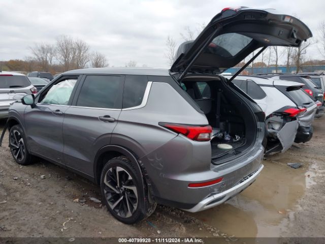 Photo 2 VIN: JA4J4UA80PZ017014 - MITSUBISHI OUTLANDER 