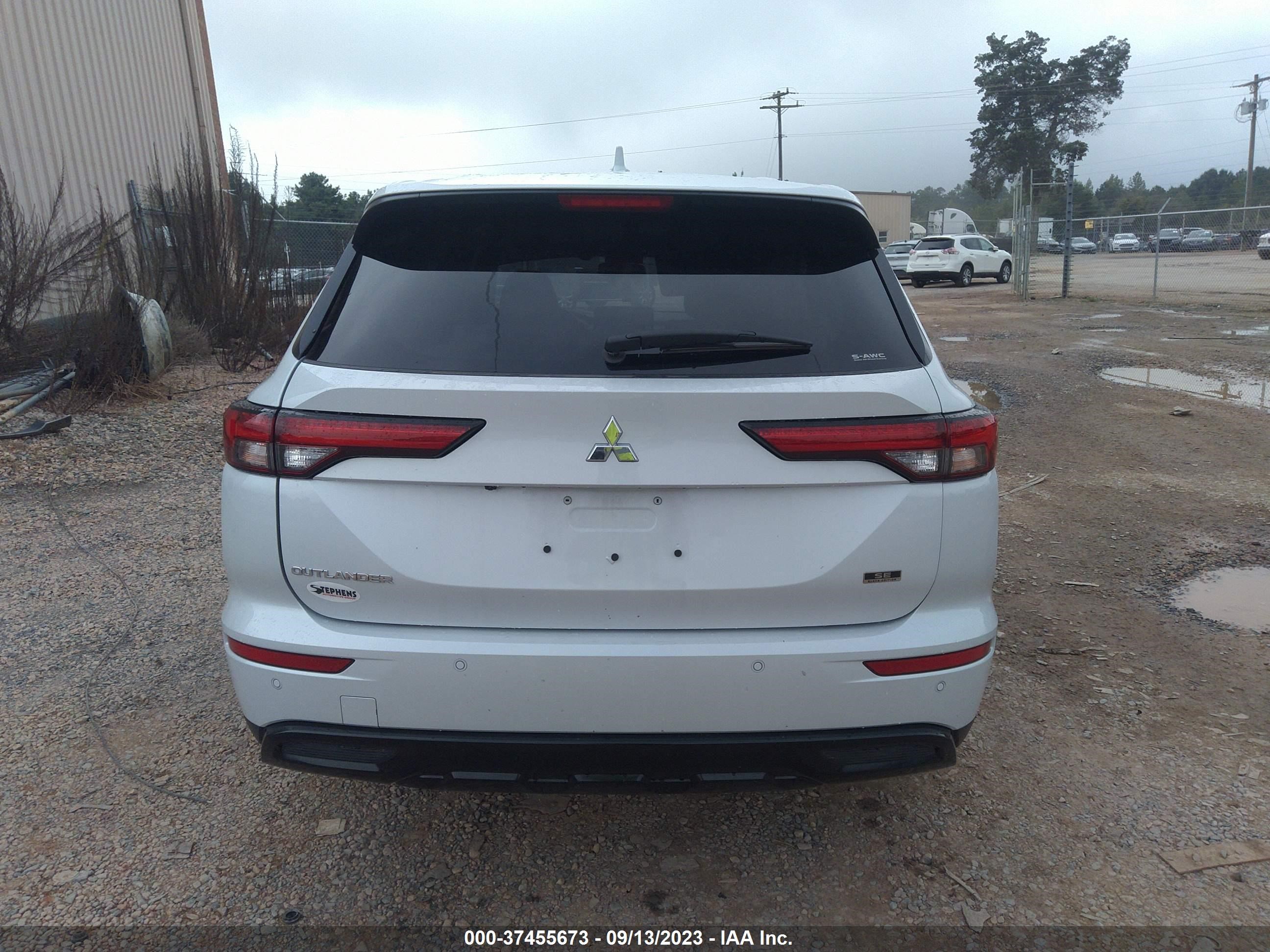 Photo 15 VIN: JA4J4UA80PZ022164 - MITSUBISHI OUTLANDER 