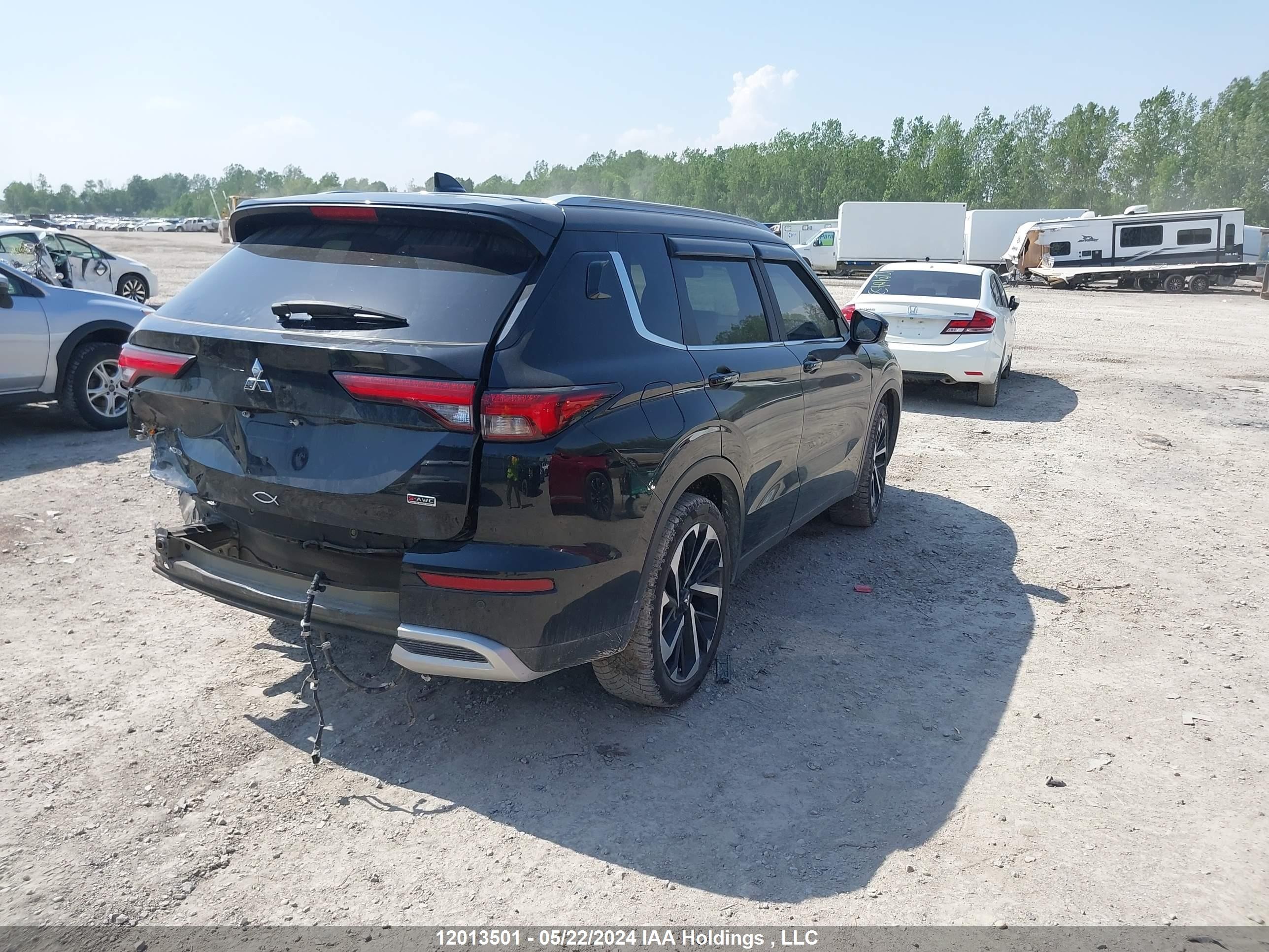 Photo 3 VIN: JA4J4UA82NZ613173 - MITSUBISHI OUTLANDER 