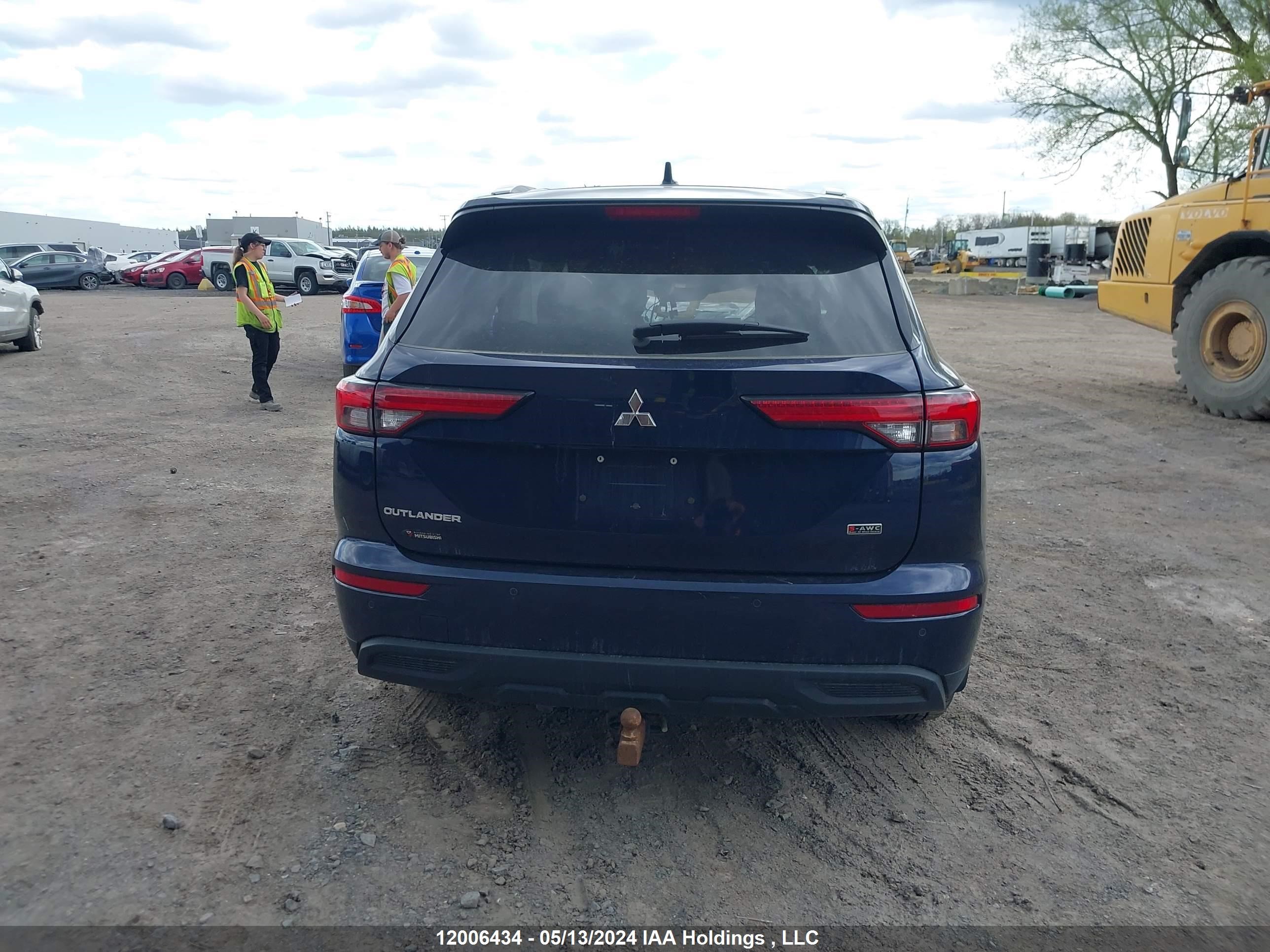 Photo 15 VIN: JA4J4UA82RZ605158 - MITSUBISHI OUTLANDER 