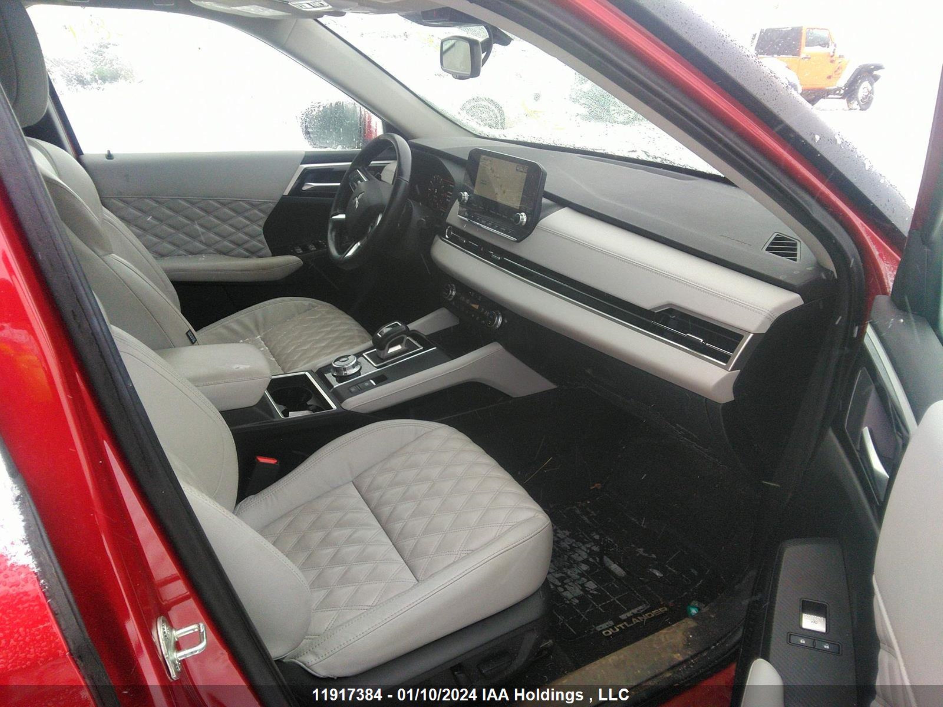 Photo 4 VIN: JA4J4UA84NZ603695 - MITSUBISHI OUTLANDER 