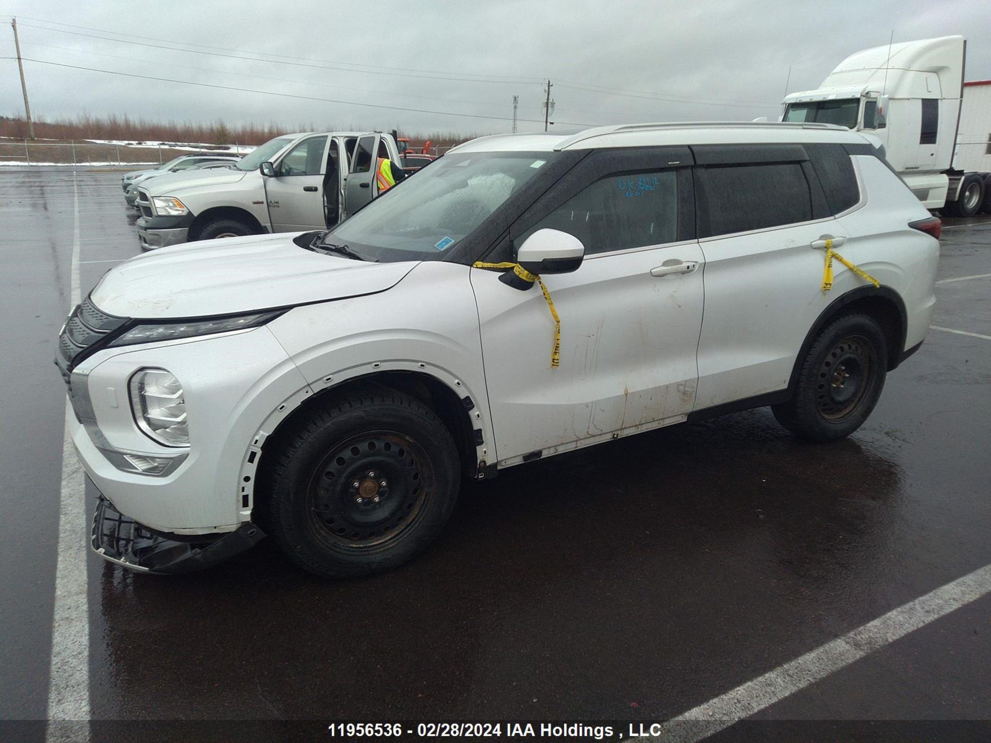 Photo 1 VIN: JA4J4UA84NZ615622 - MITSUBISHI OUTLANDER 